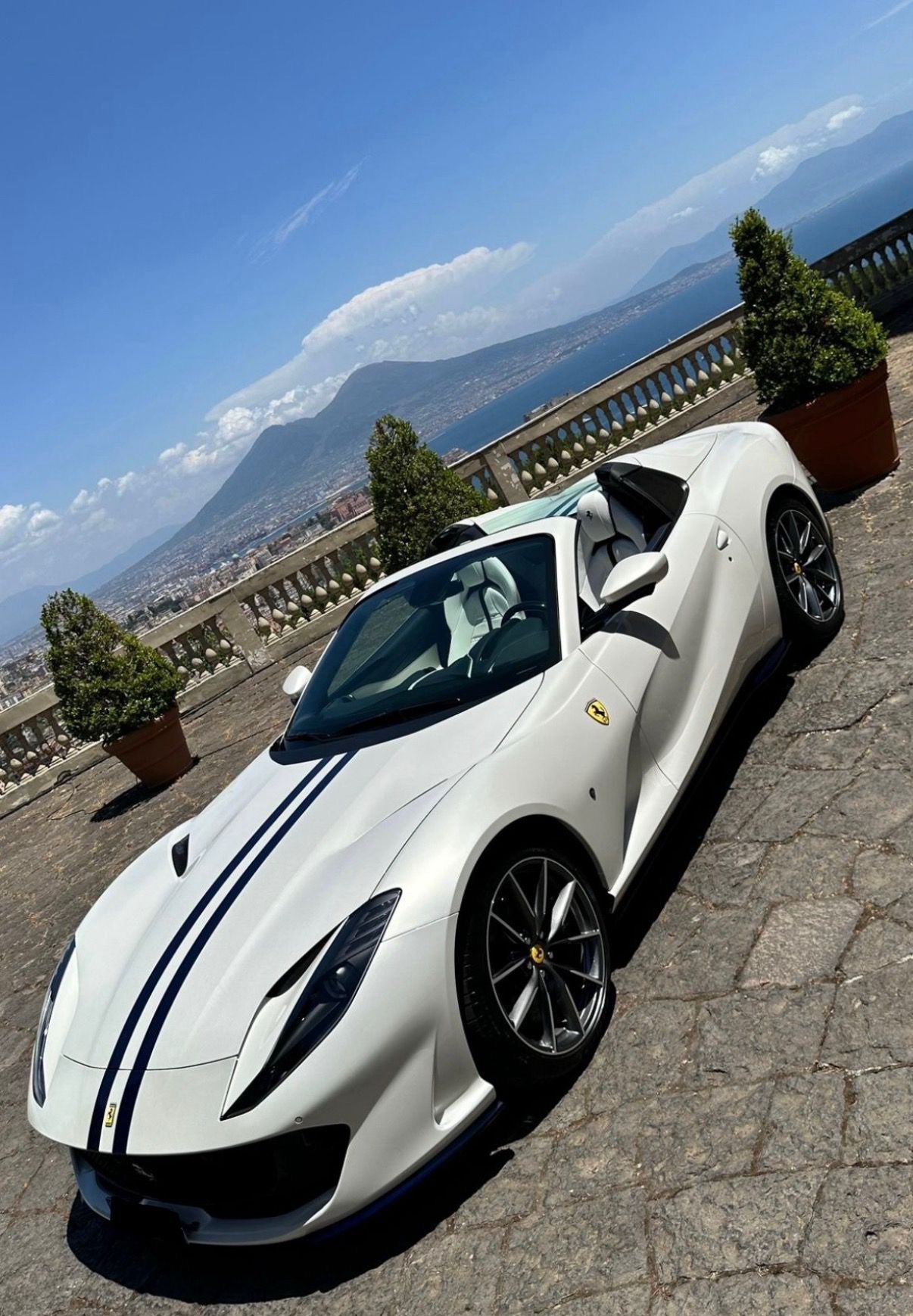 Ferrari 812 GTS Atelier