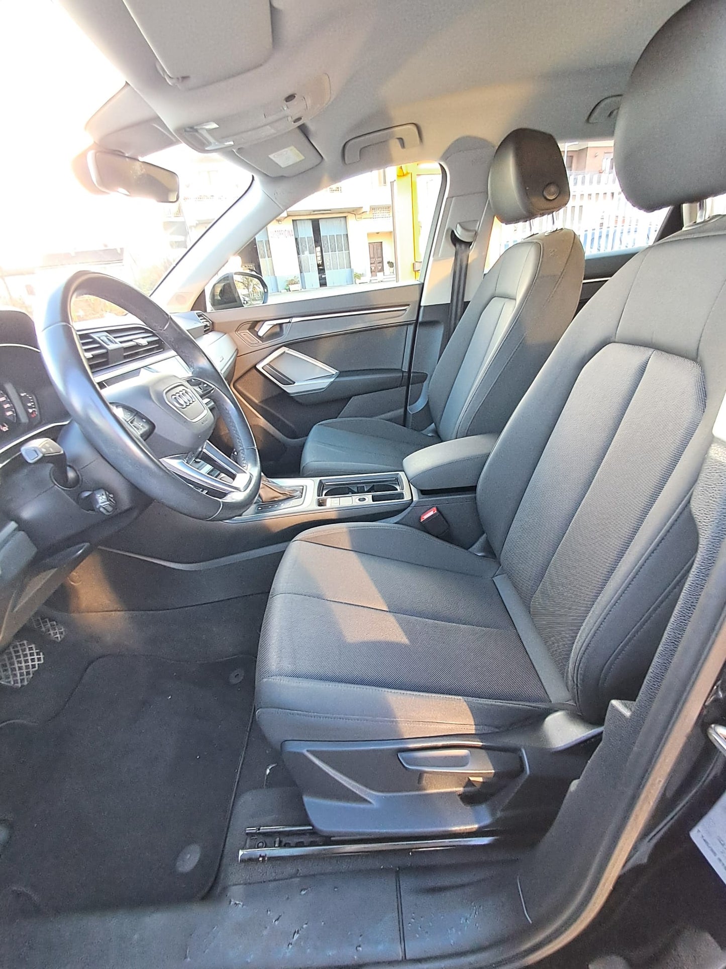 AUDI Q3 35 TDI