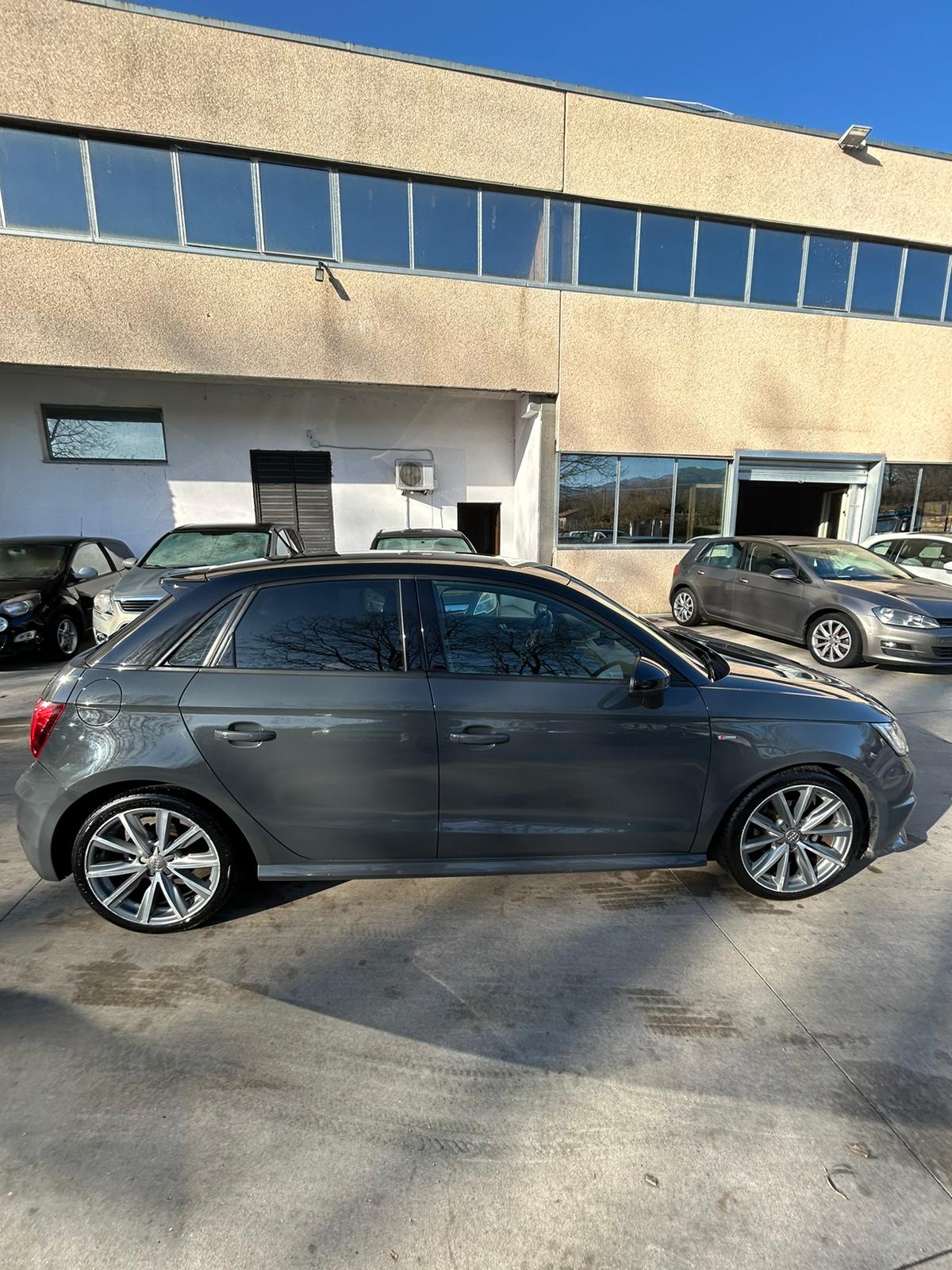 Audi A1