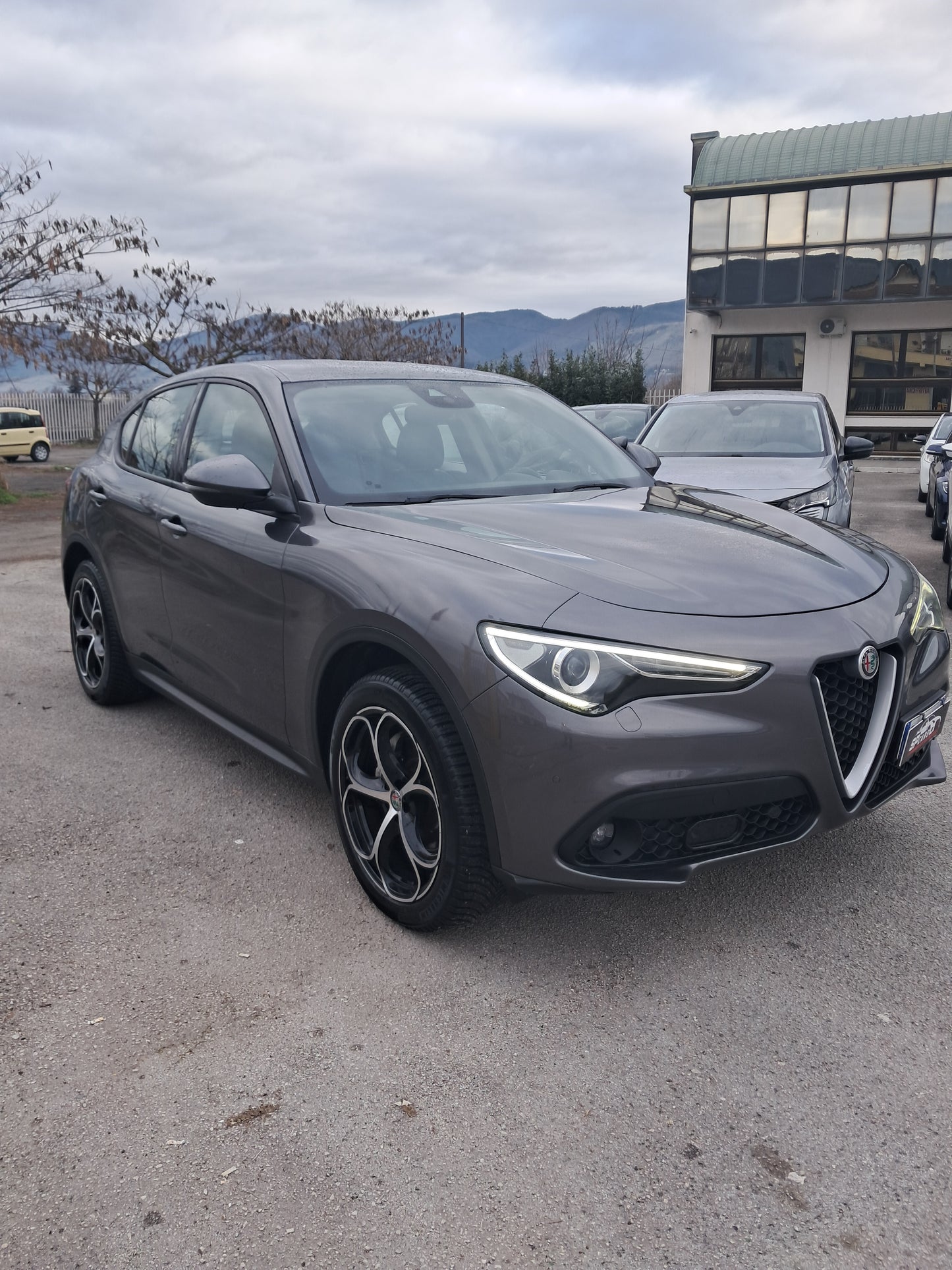 Alfa romeo stelvio