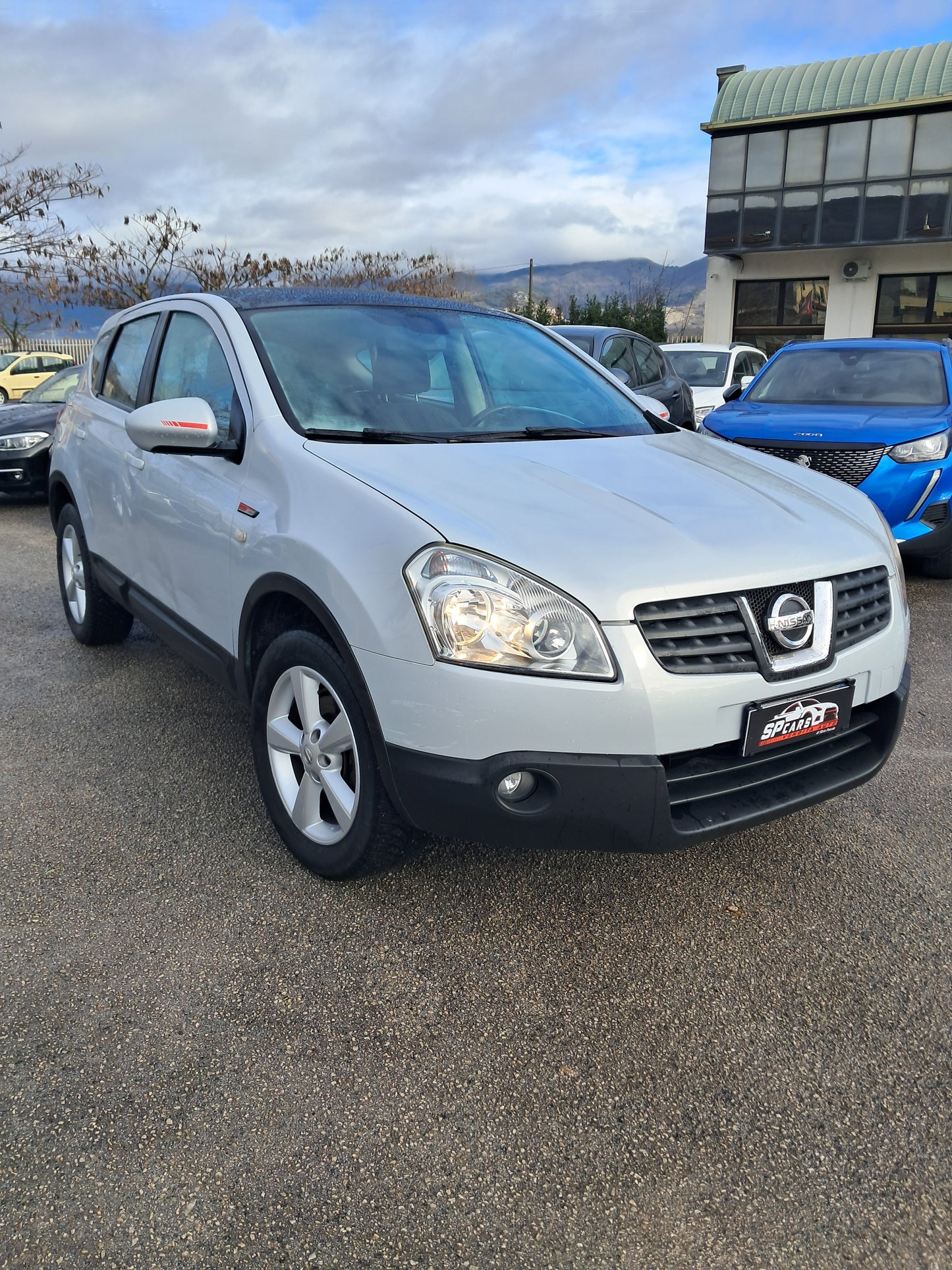 Nissan qashqai