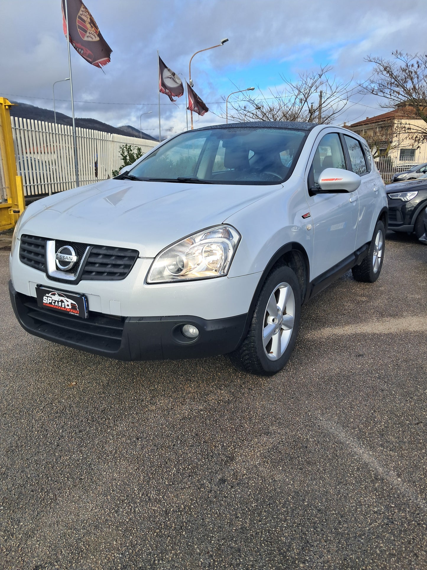 Nissan qashqai