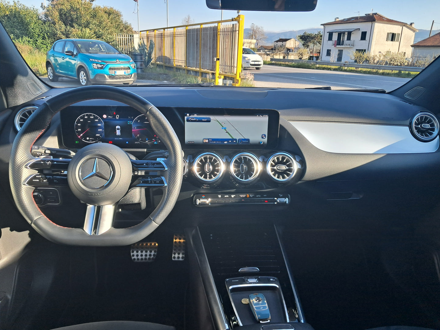MERCEDES GLA 200D