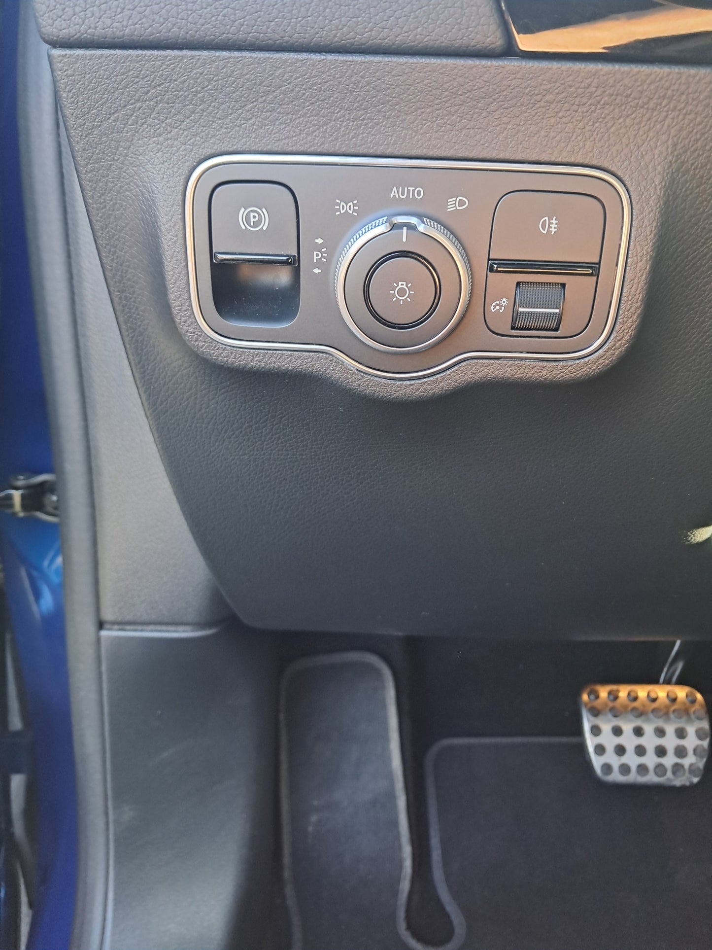 MERCEDES GLA 200D