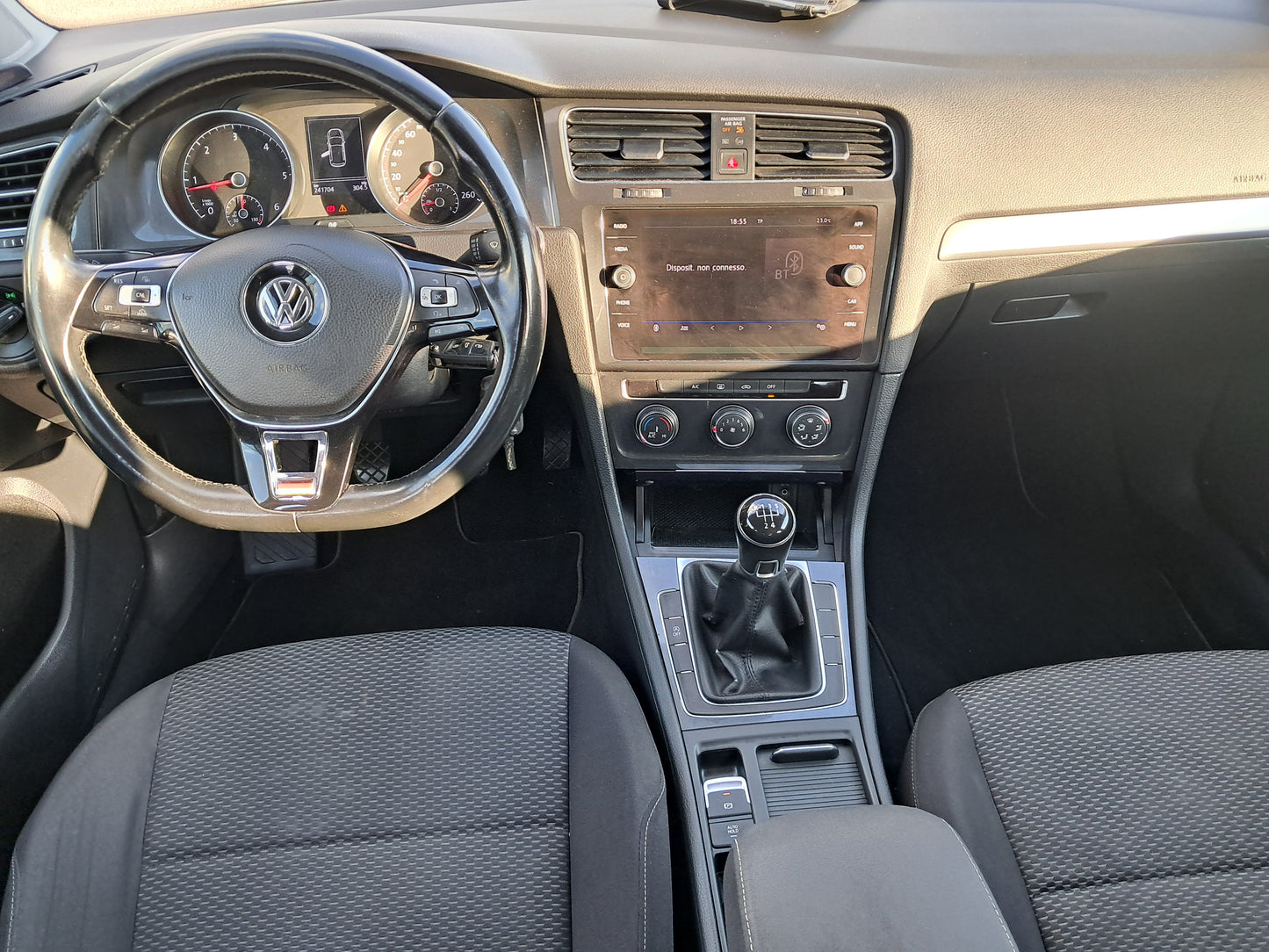VOLKSWAGEN GOLF 7.5