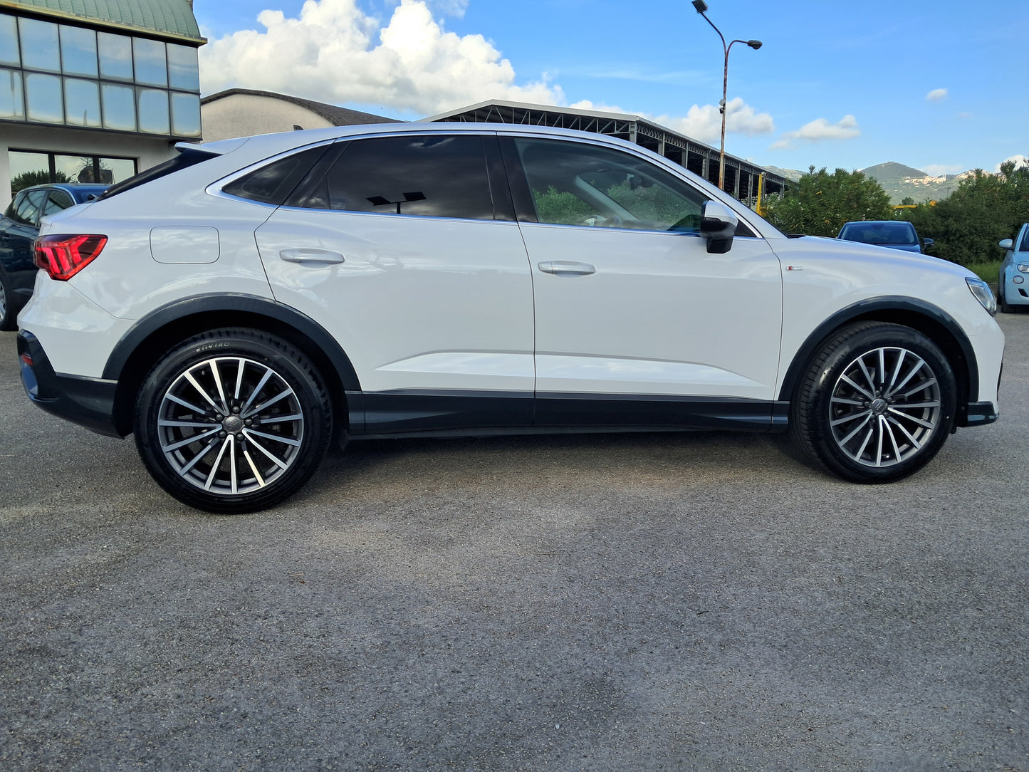AUDI Q3 SPB
