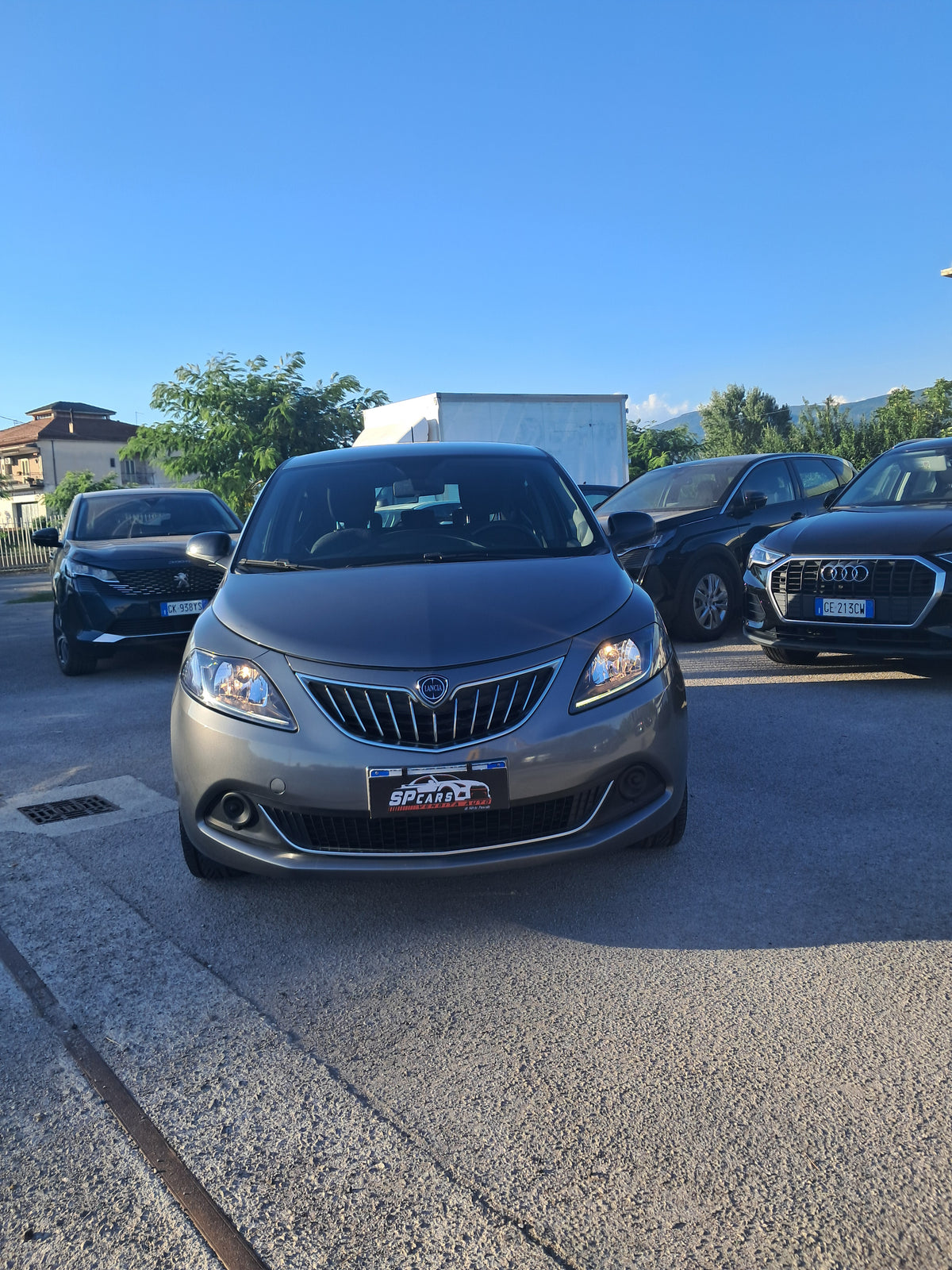 LANCIA YPSILON
