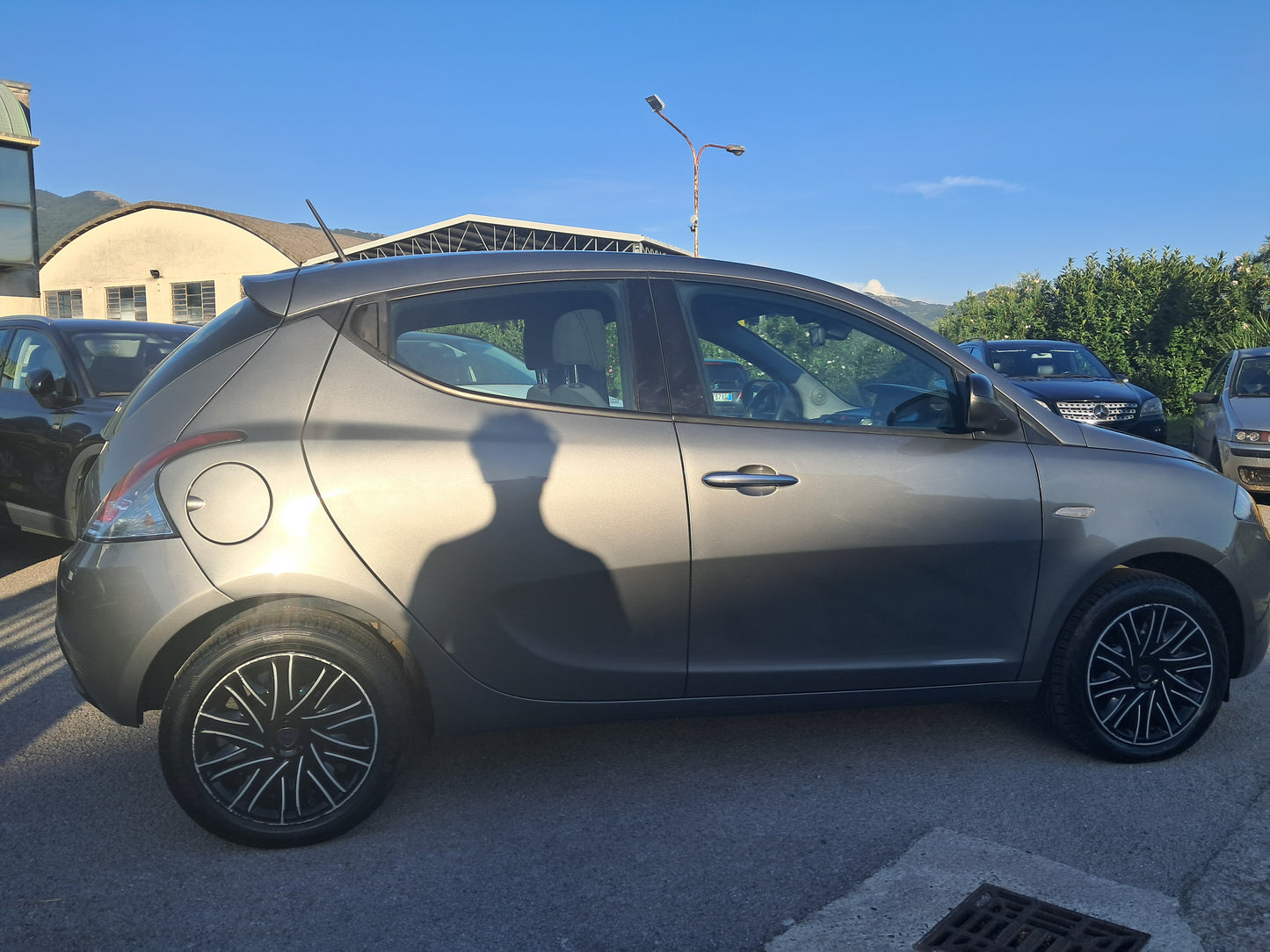 LANCIA YPSILON