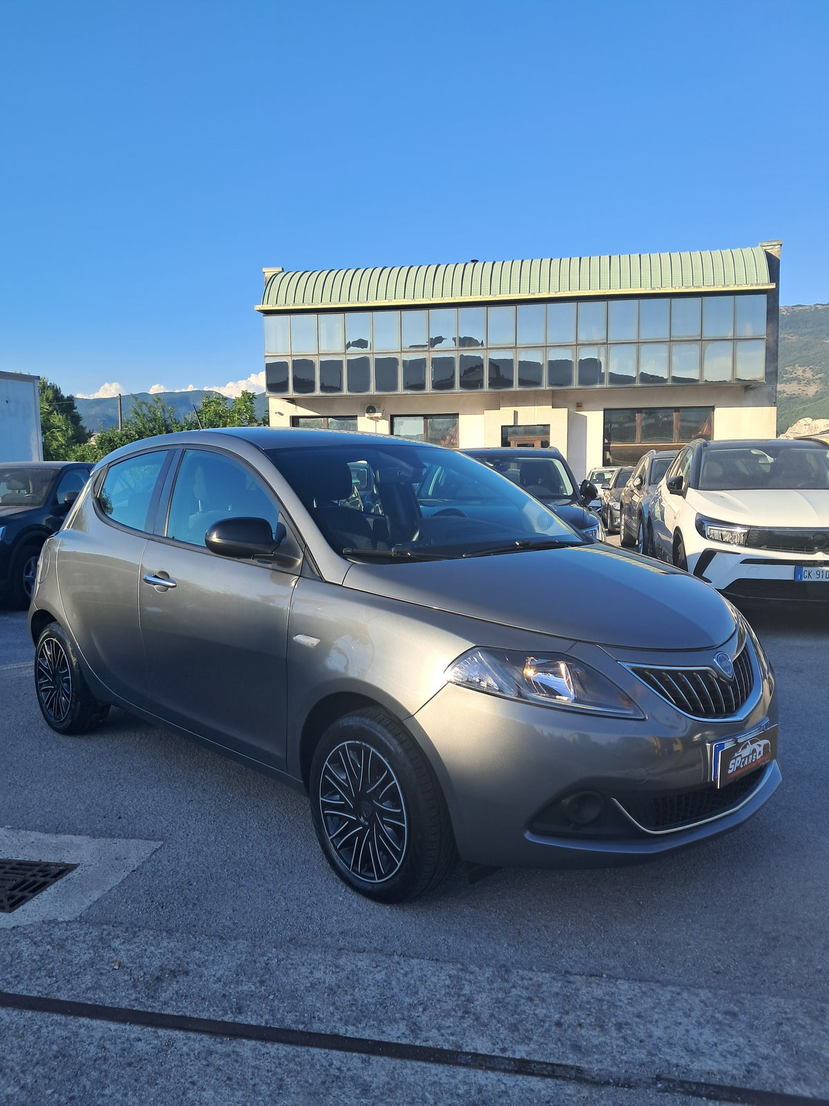 LANCIA YPSILON