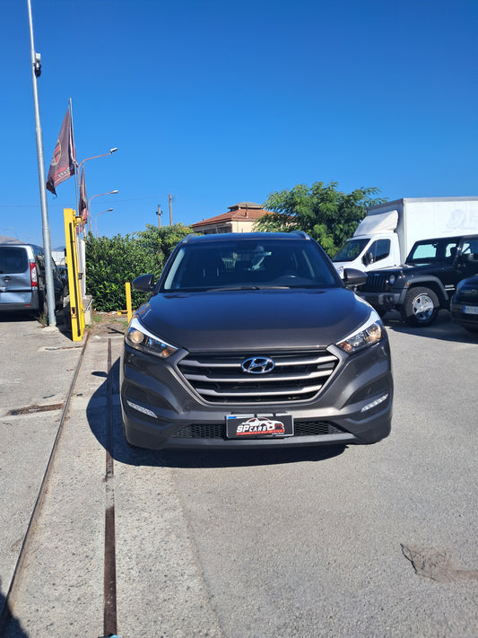 HYUNDAI TUCSON