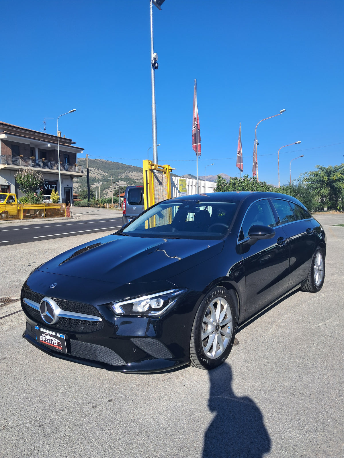 MERCEDES BENZ CLA