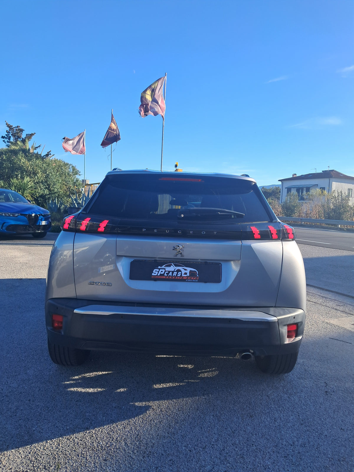 PEUGEOT 2008