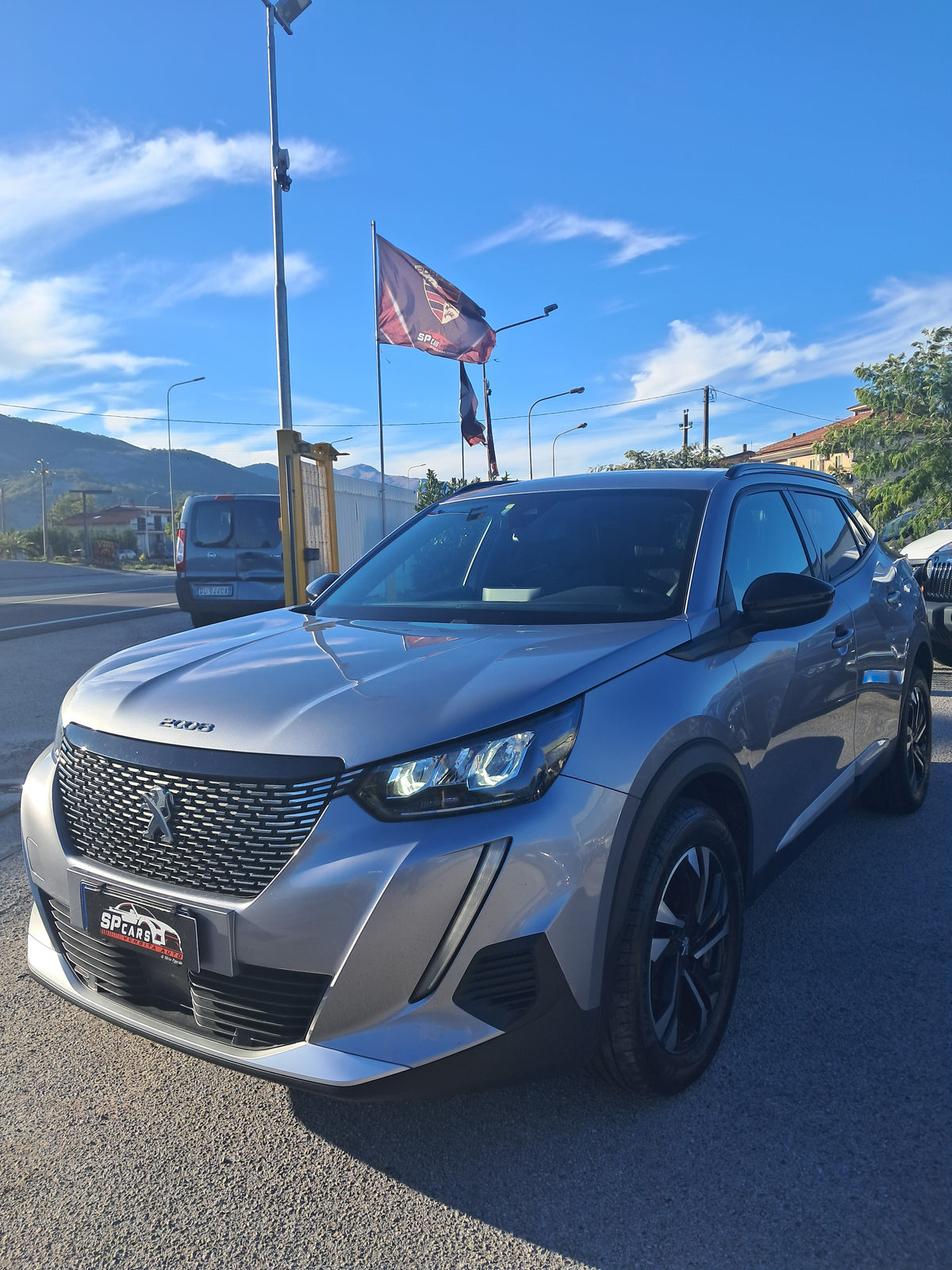 PEUGEOT 2008
