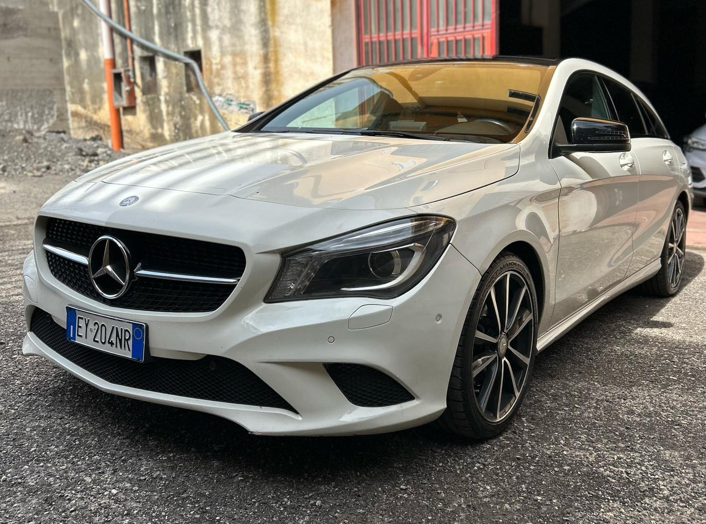 Mercedes-Benz CLA