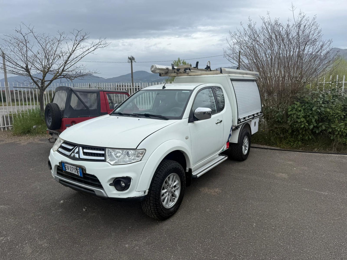 Mitsubishi L200