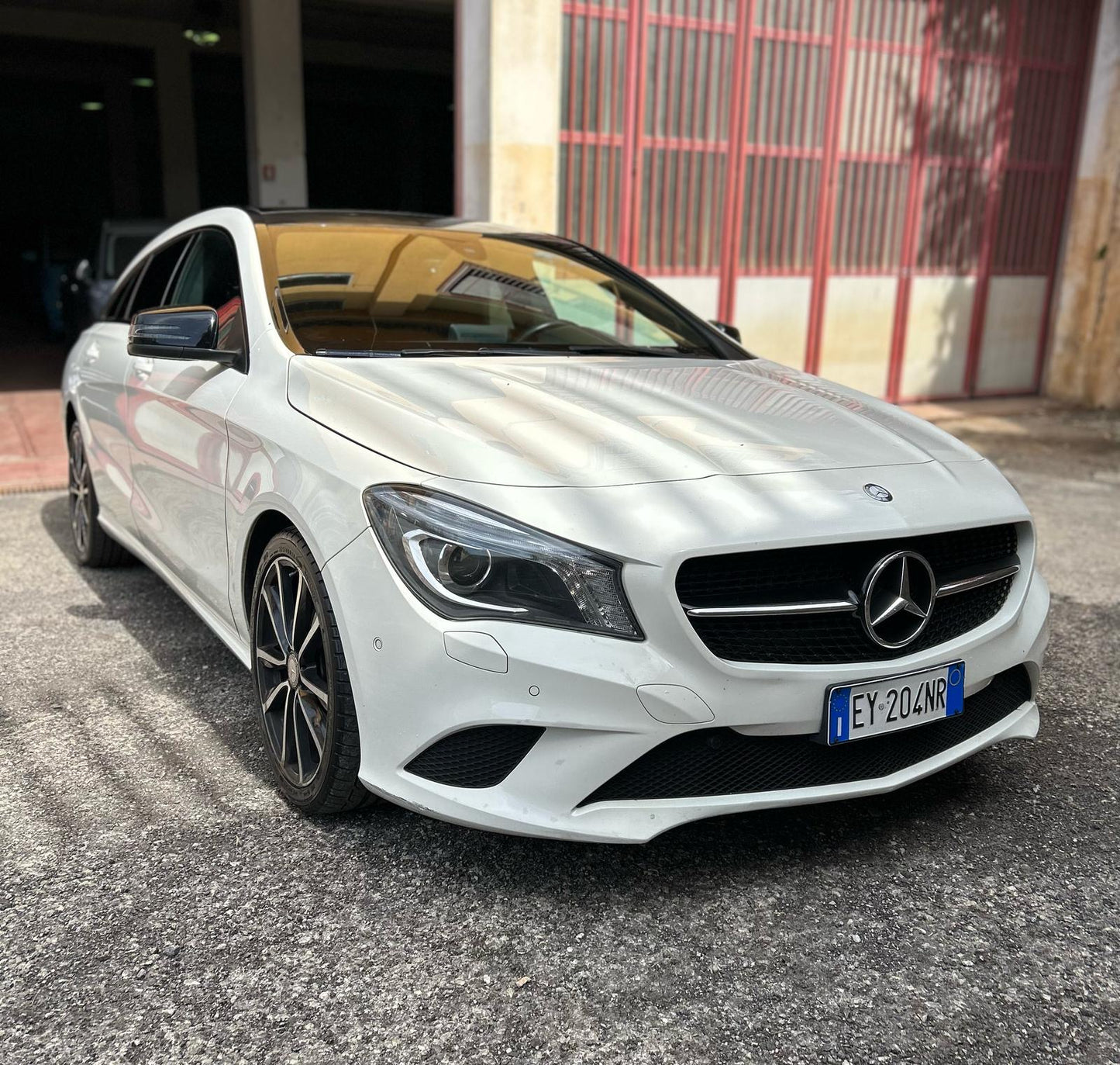 Mercedes-Benz CLA