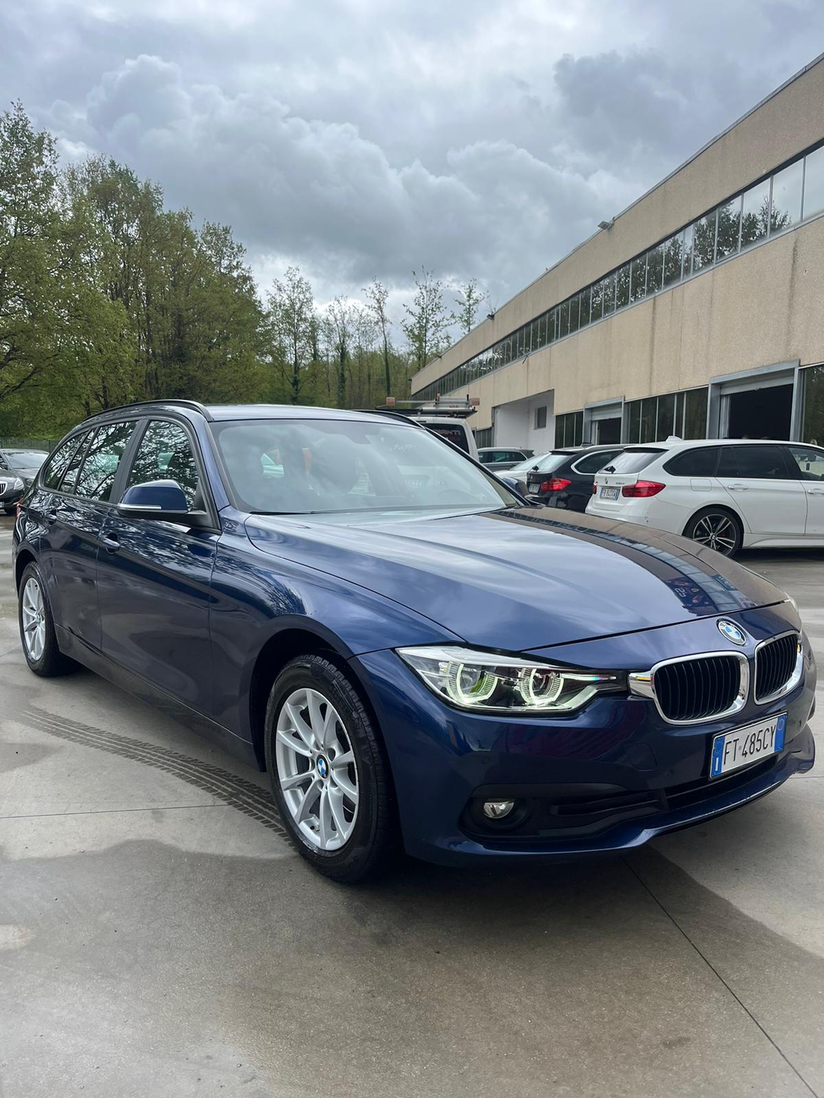 BMW 320D X-drive