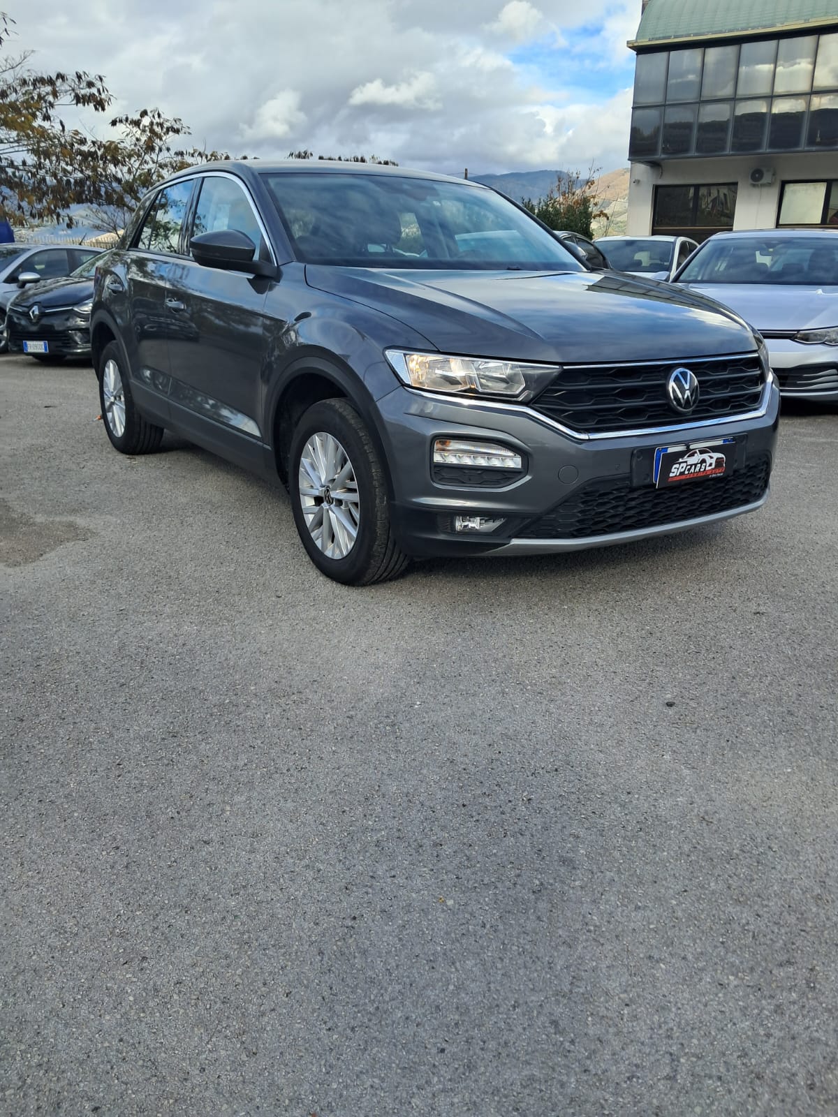 VOLKSWAGEN T-ROC