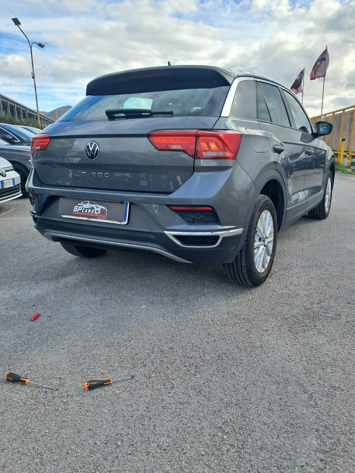 VOLKSWAGEN T-ROC