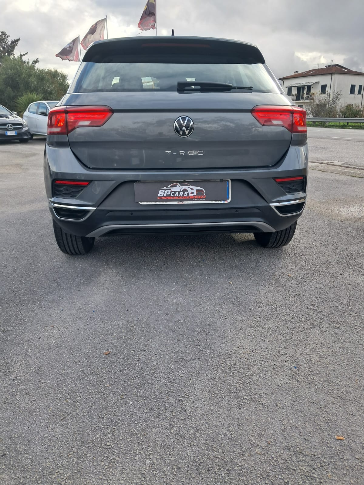 VOLKSWAGEN T-ROC